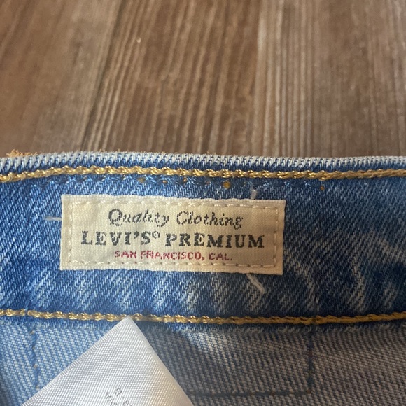 Levi’s Premium Skinny 501 Jeans - Picture 5 of 8